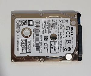 HITACHI – HTS725032A7E630 – 320GB, 7200rpm, 32MB cache, SATA III, 2.5“, SLIM 7mm SKLADEM