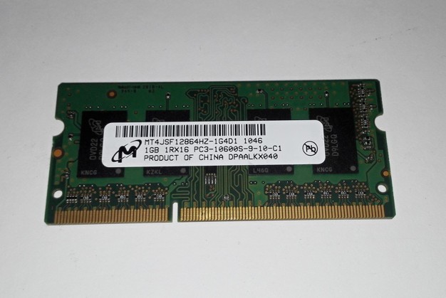 Micron 1GB PC3-10600 DDR3-1333MHz Non-ECC Unbuffered CL9 MT4JSF12864HZ-1G4D1 SKLADEM