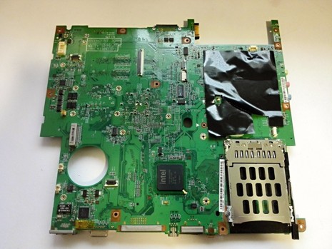 NEFUNKČNÍ MB Acer 48.4T301.011 na ND