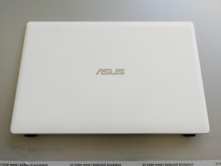 ASUS X55.. series LCD back cover white 13N0-QKA0401 13NB03VCAP0301