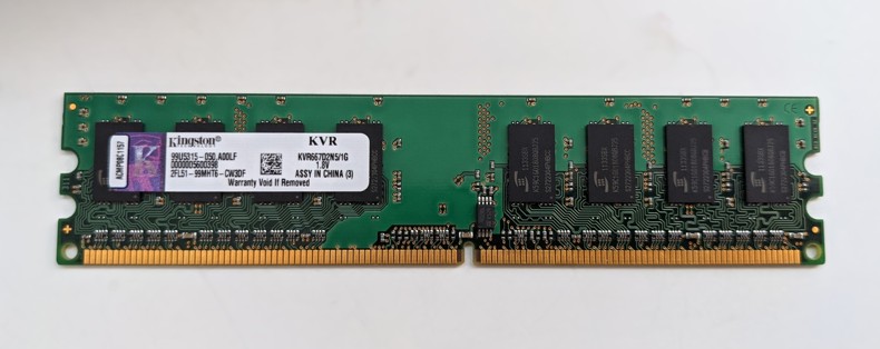 Kingston 1GB 240Pin DIMM DDR2 KVR667D2N5/1G, 1.8V, 2Rx8, Unbuffered, Non-ECC, CL5, PC2-5300, 667MHz SKLADEM